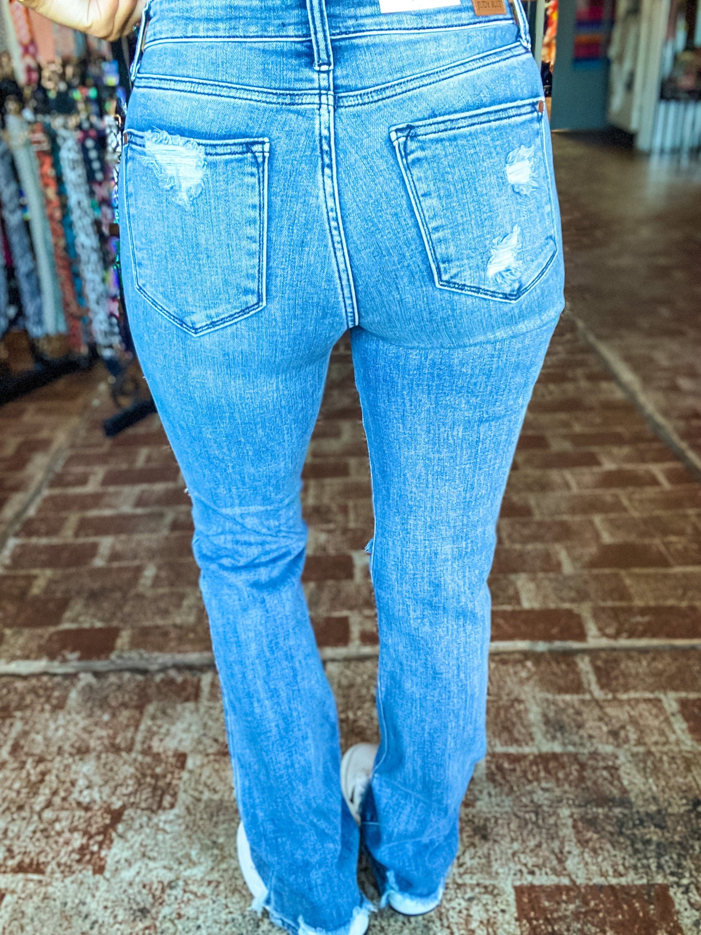 Bottoms Judy Blue Straight Mid Rise Distressed