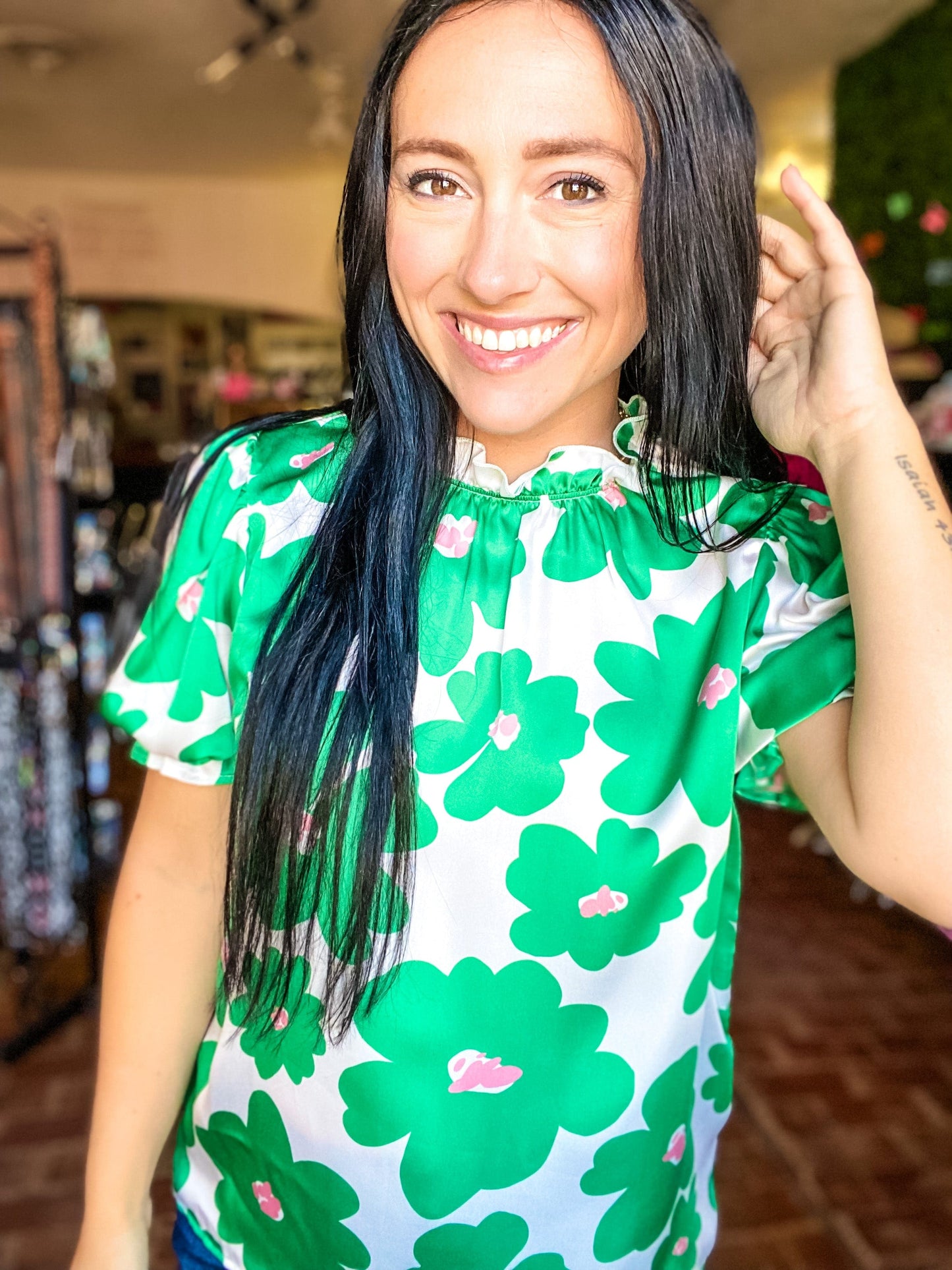 Tops Monte Floral Puff Sleeve Top- Emerald