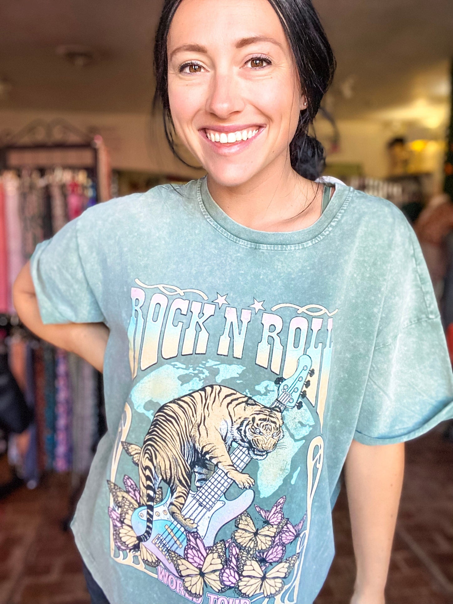 Graphic Tees Rocker Tiger Tee-Olive