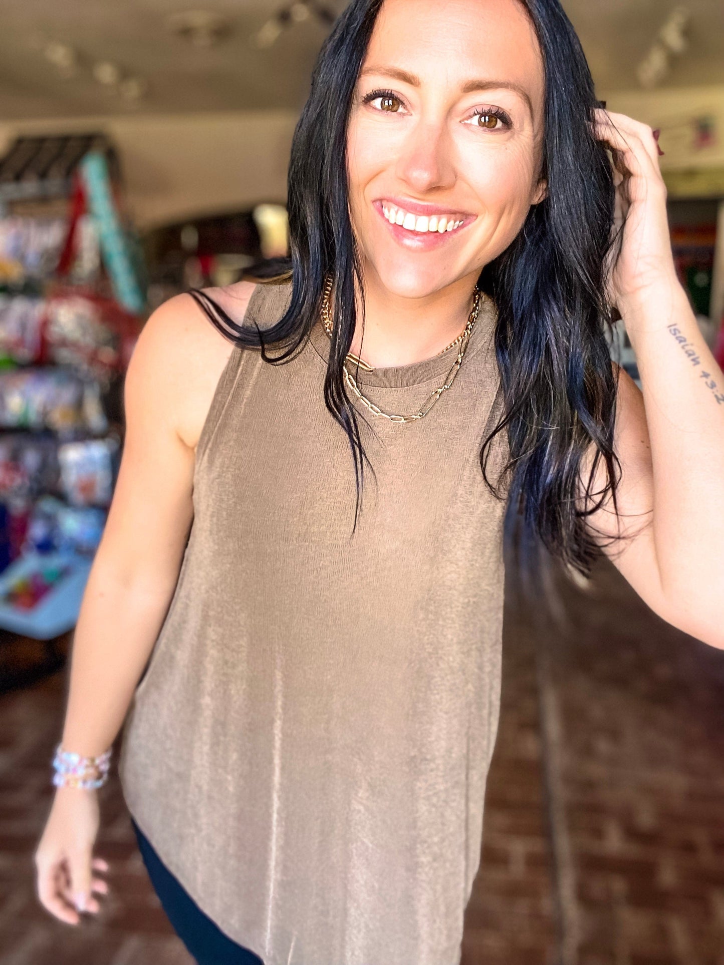 sweatshirt Slinky Sleeveless Top- Brown