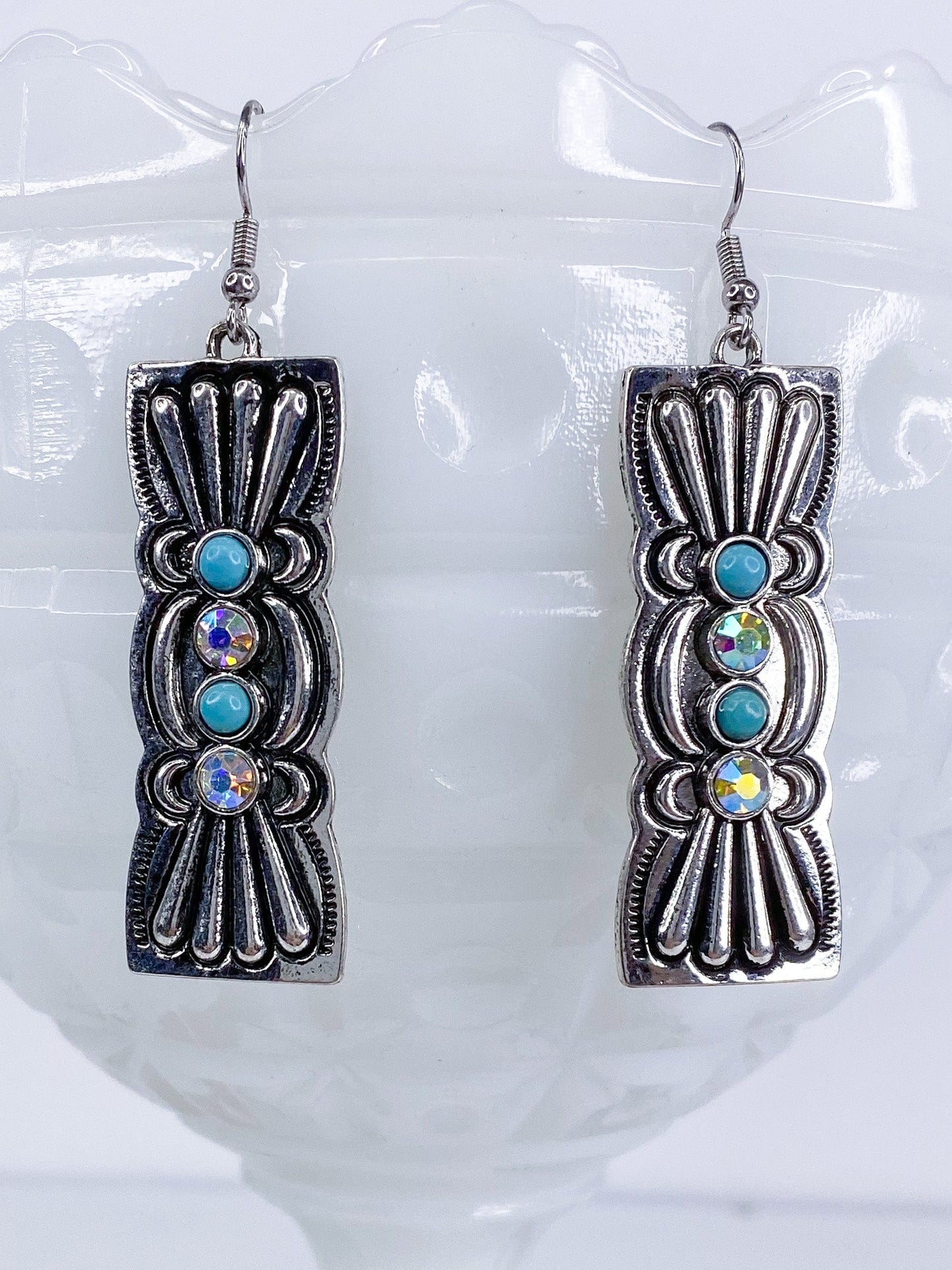 Earrings Jara Long Concho Earring