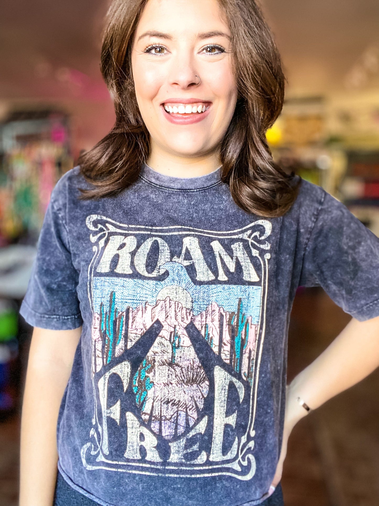 Graphic Tees Roam Free Thunderbird-Black