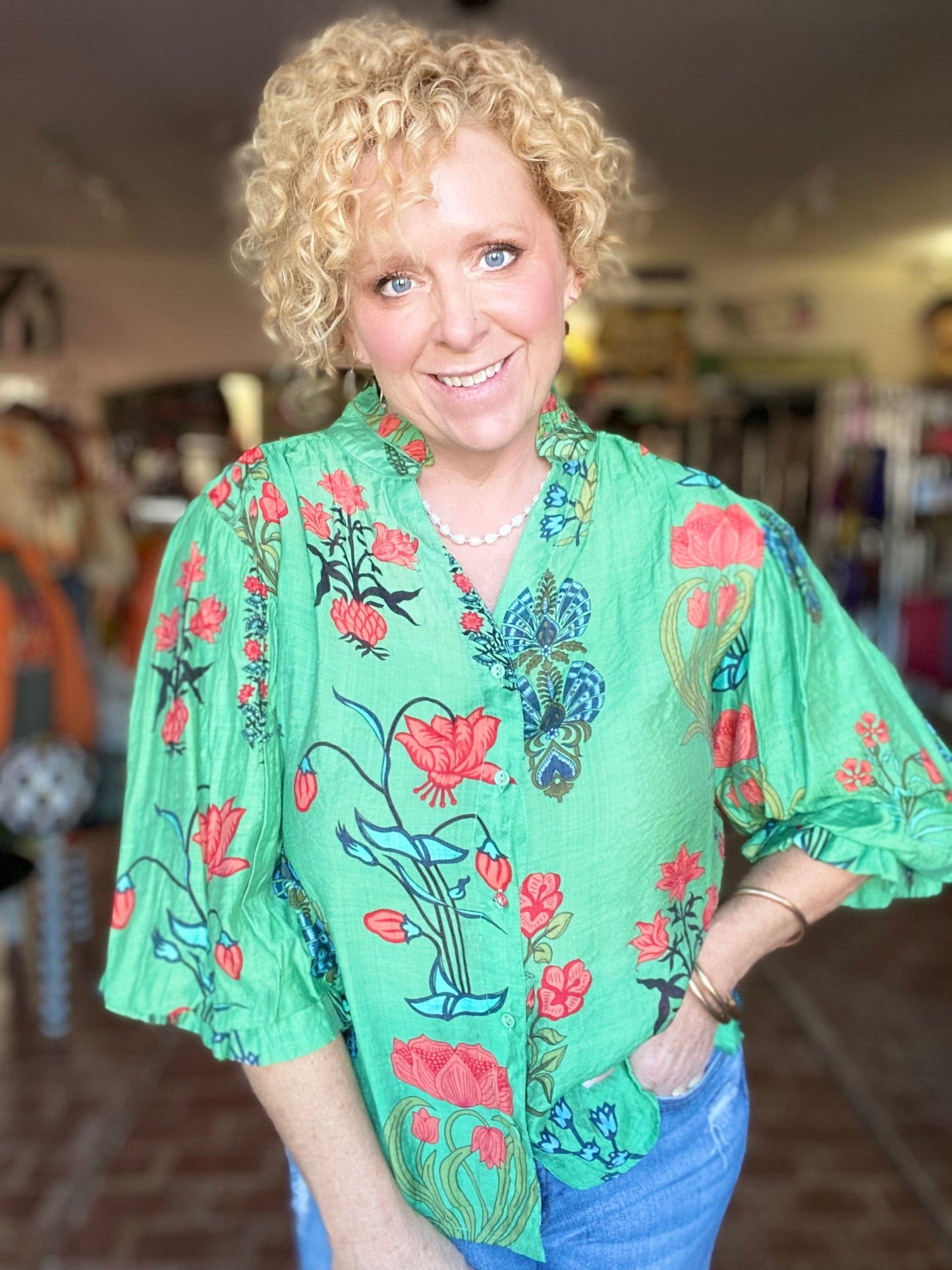 Tops Cady Floral Balloon Sleeve Top- Green