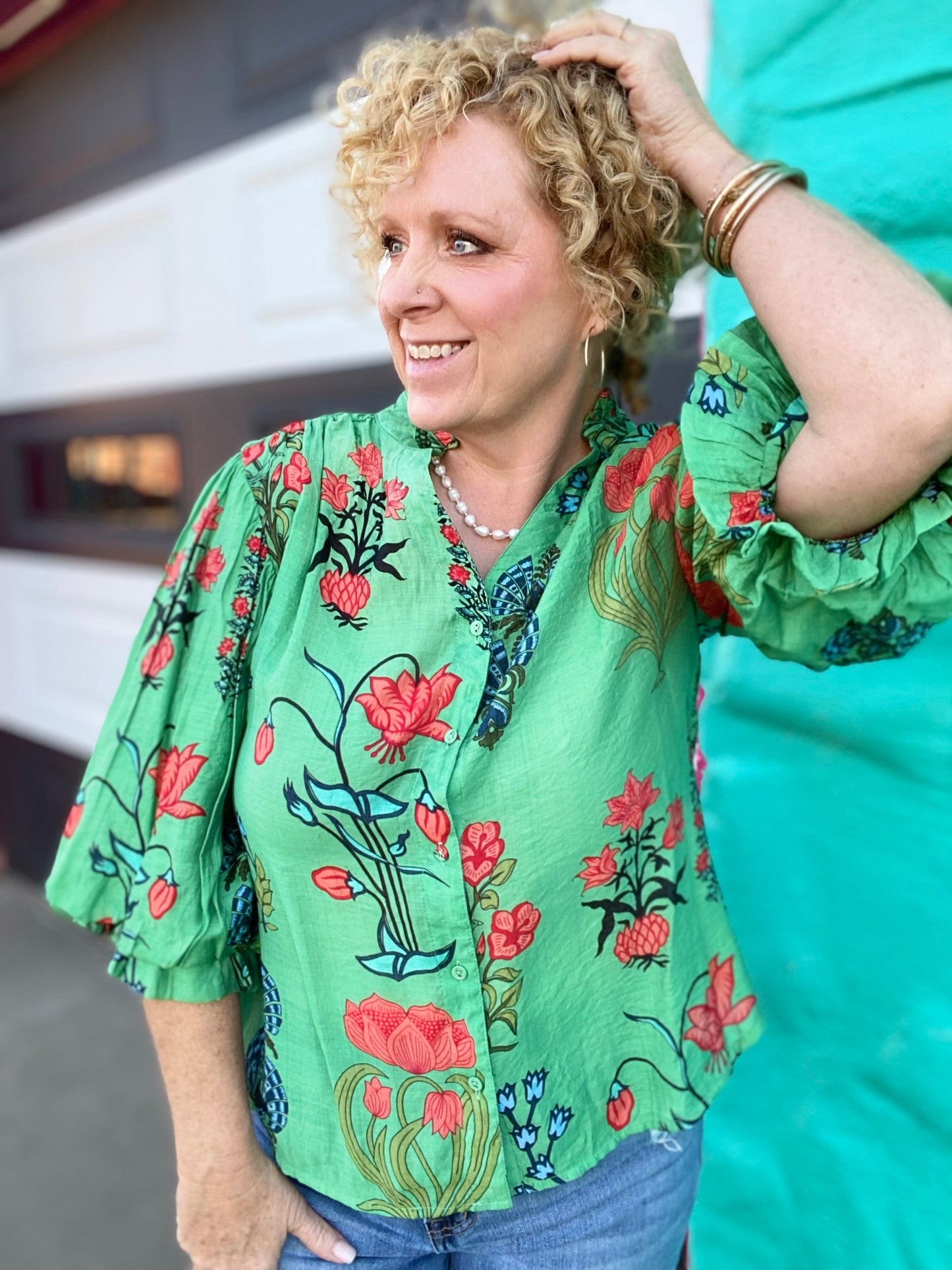 Tops Cady Floral Balloon Sleeve Top- Green