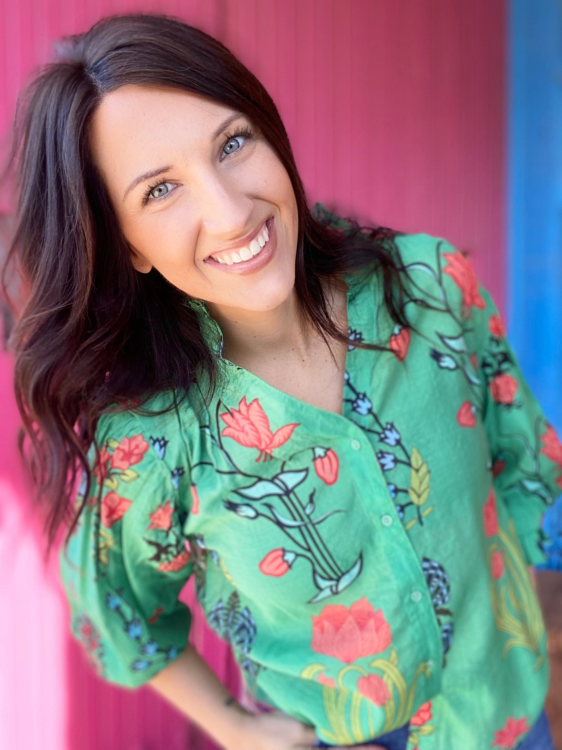 Tops Cady Floral Balloon Sleeve Top- Green