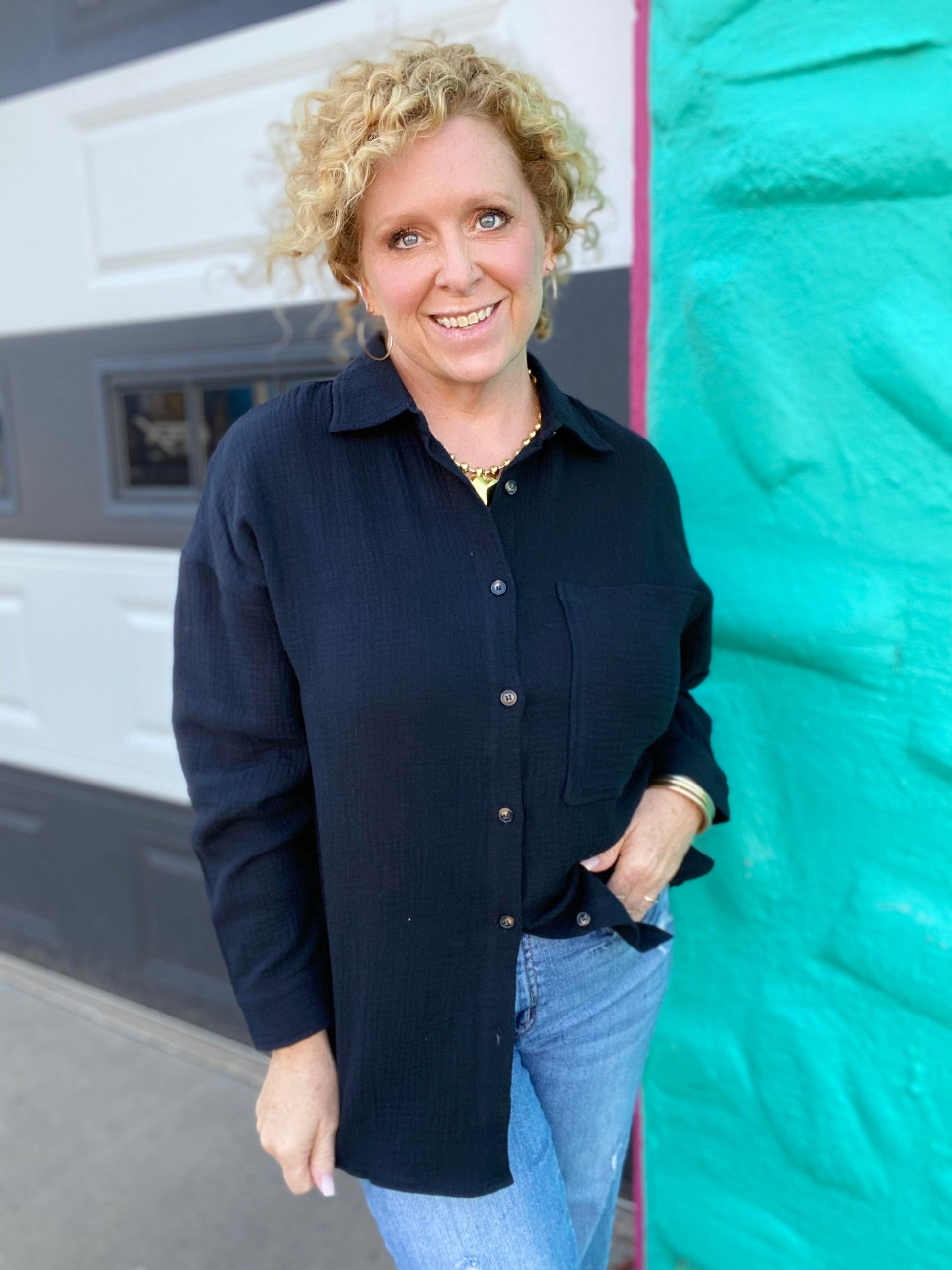 apparel Gauzy Button Down-Black