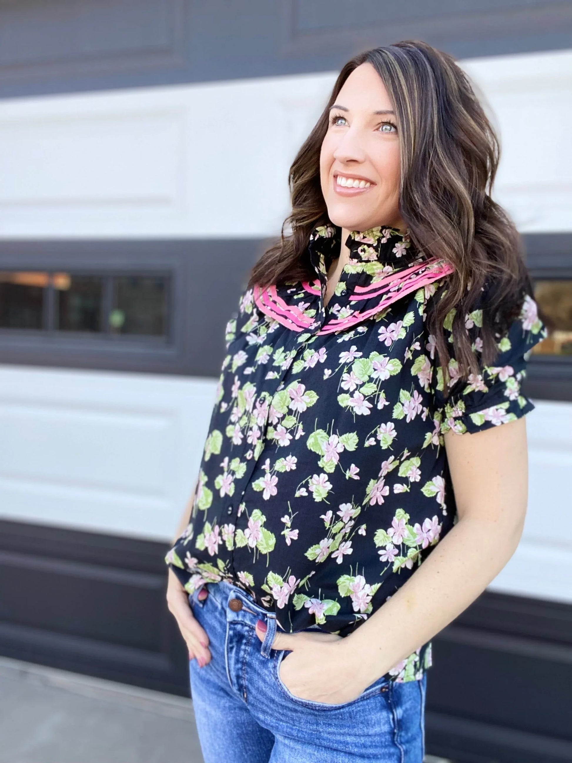 Tops Leena Oversized Collar Blouse