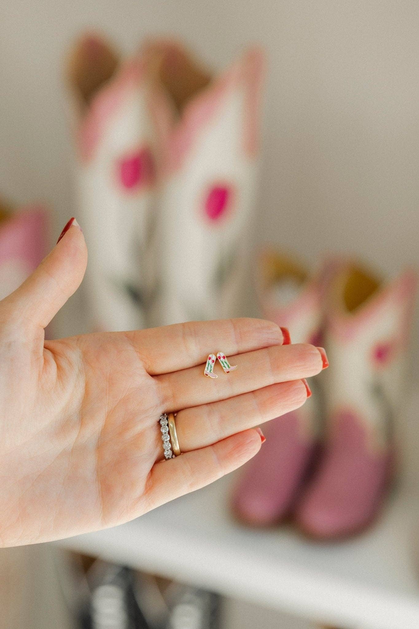 Jewelry Screwback Stud Earrings - Tulip Cowgirl Boot