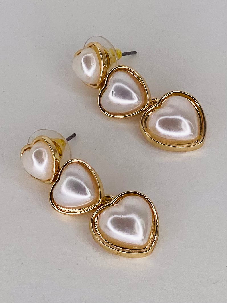 Earrings Triple Heart Pearly Earring